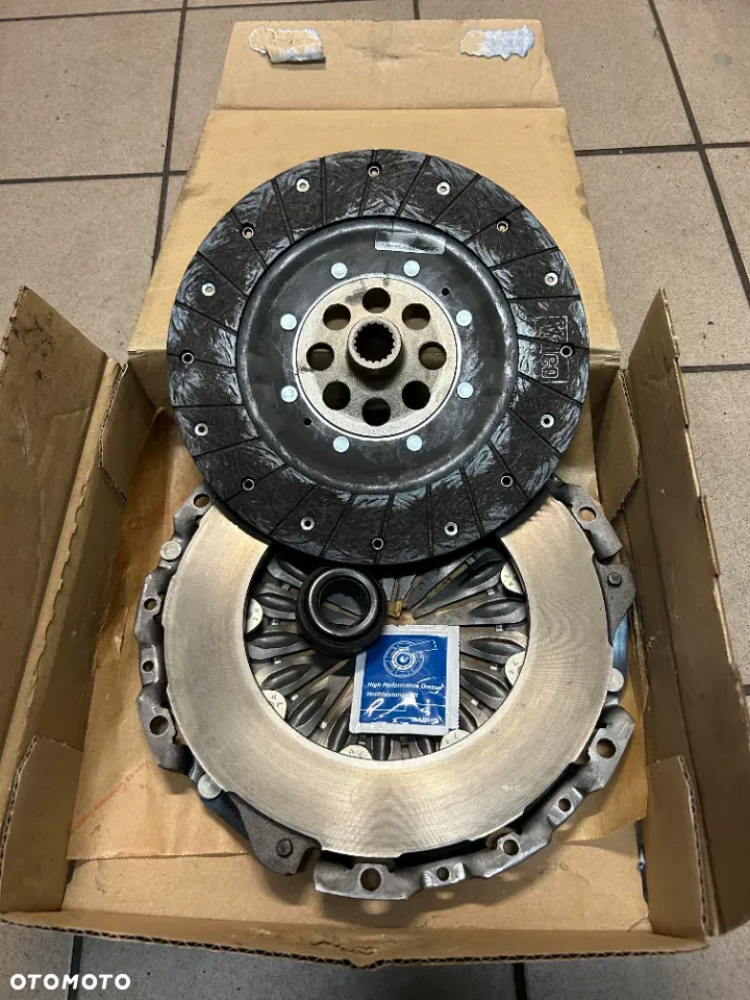 Kompletny zestaw sprzęgła SACHS 3000951013 - obrazek